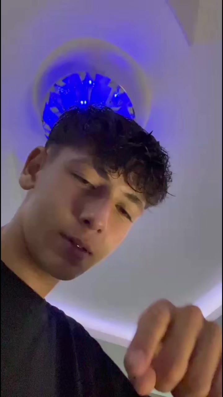 @Redbullul