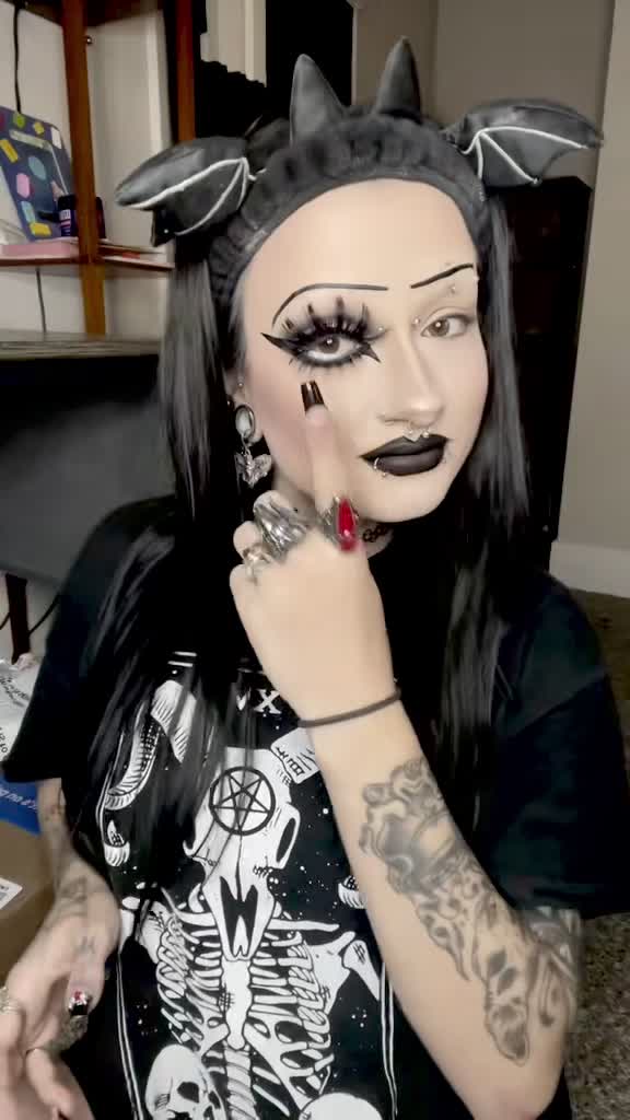 @shaenarothe