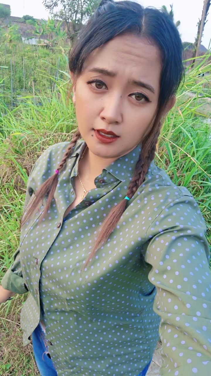 @Miss Dhevy