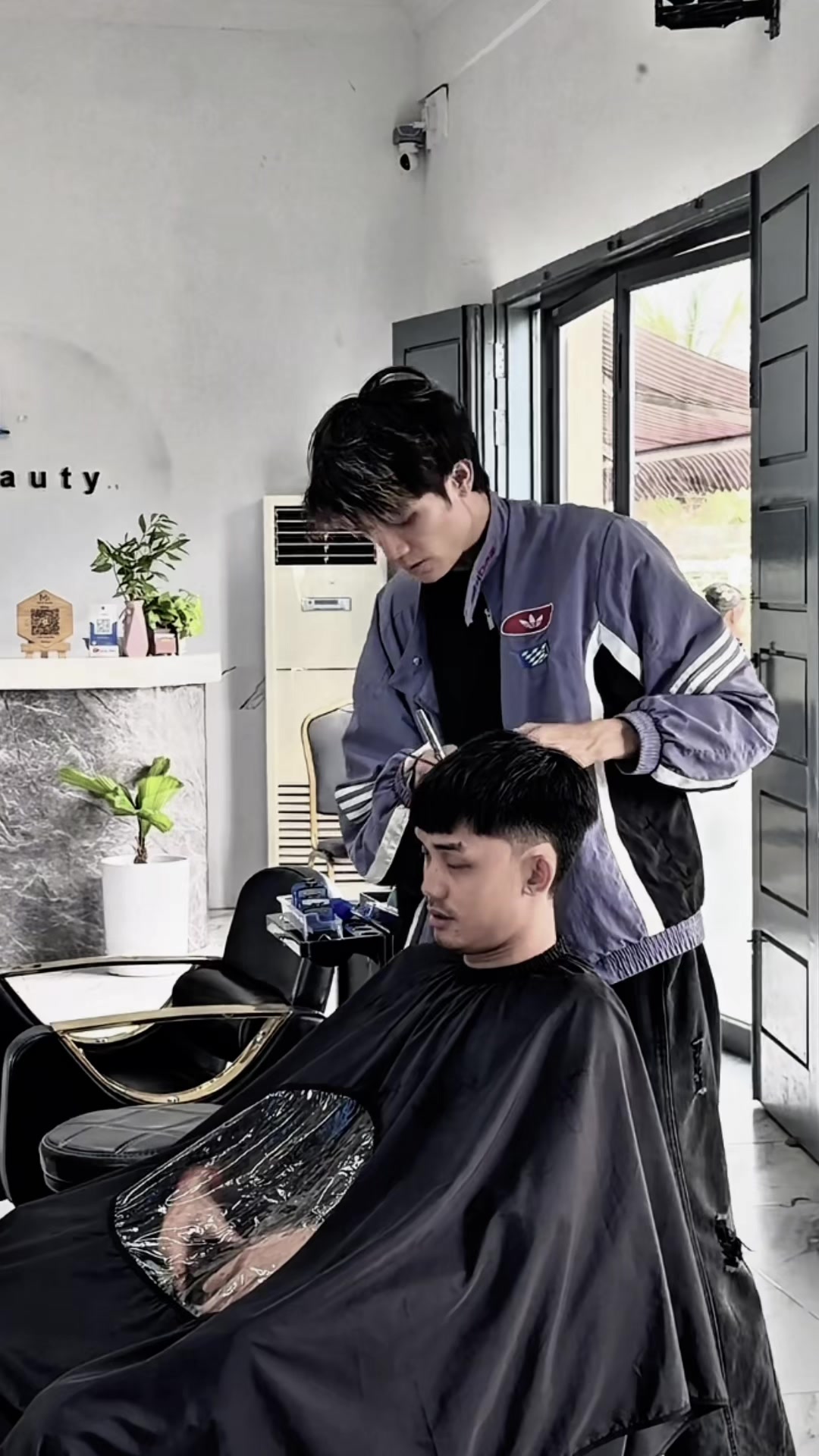 @Ko Sai (ReeNo)