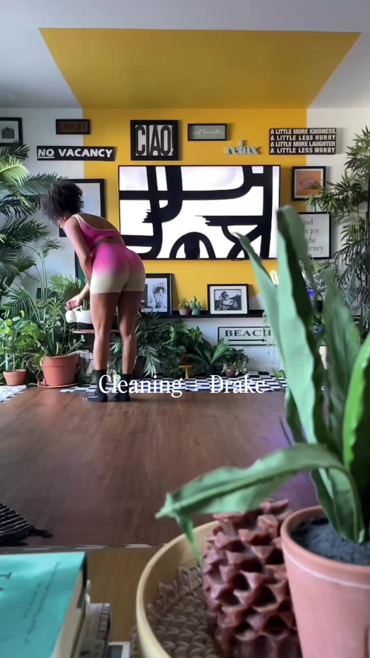 @PlantsnPillows