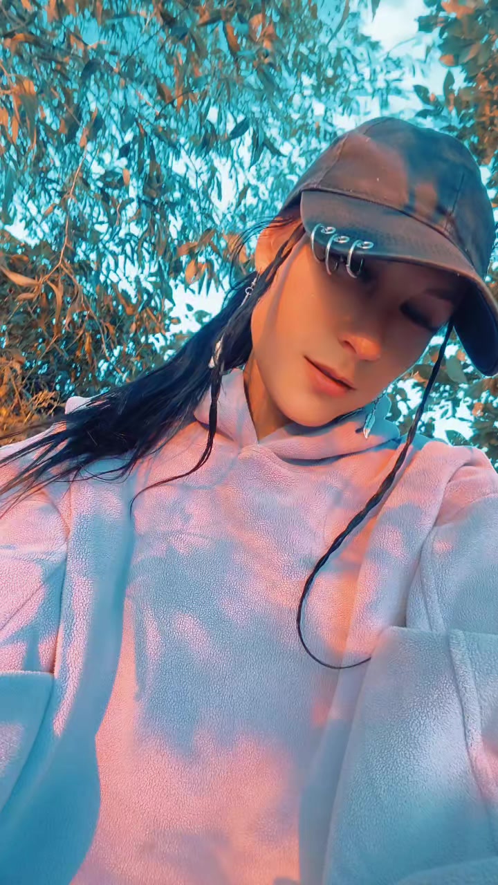 @olyuliskina