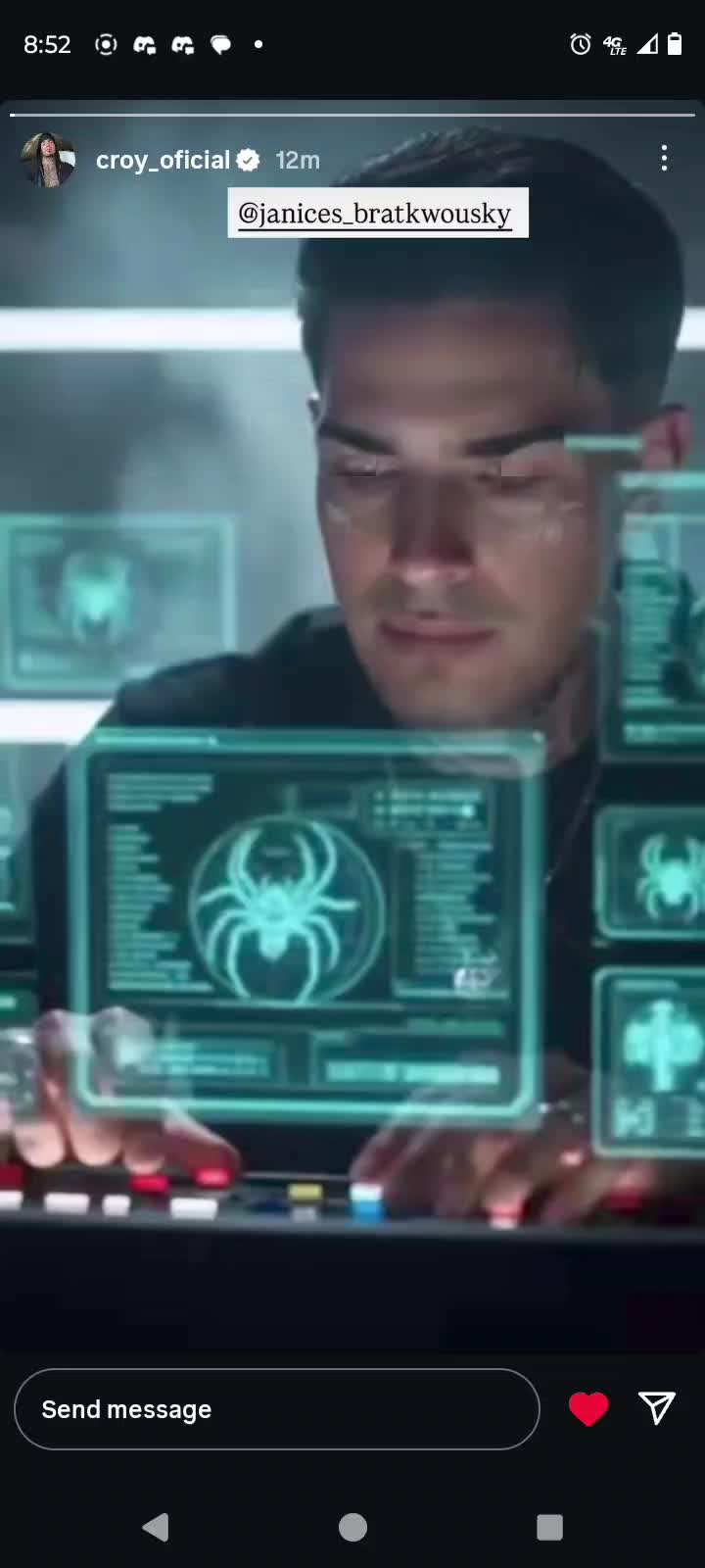 @💛🕷️🖤🕷️BellaD'Croy🕷️🖤🕷️