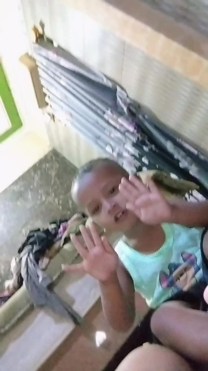 @allia