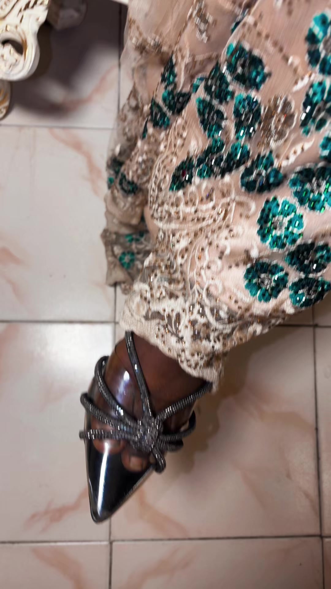 @Bbmita saliou linternational🥳