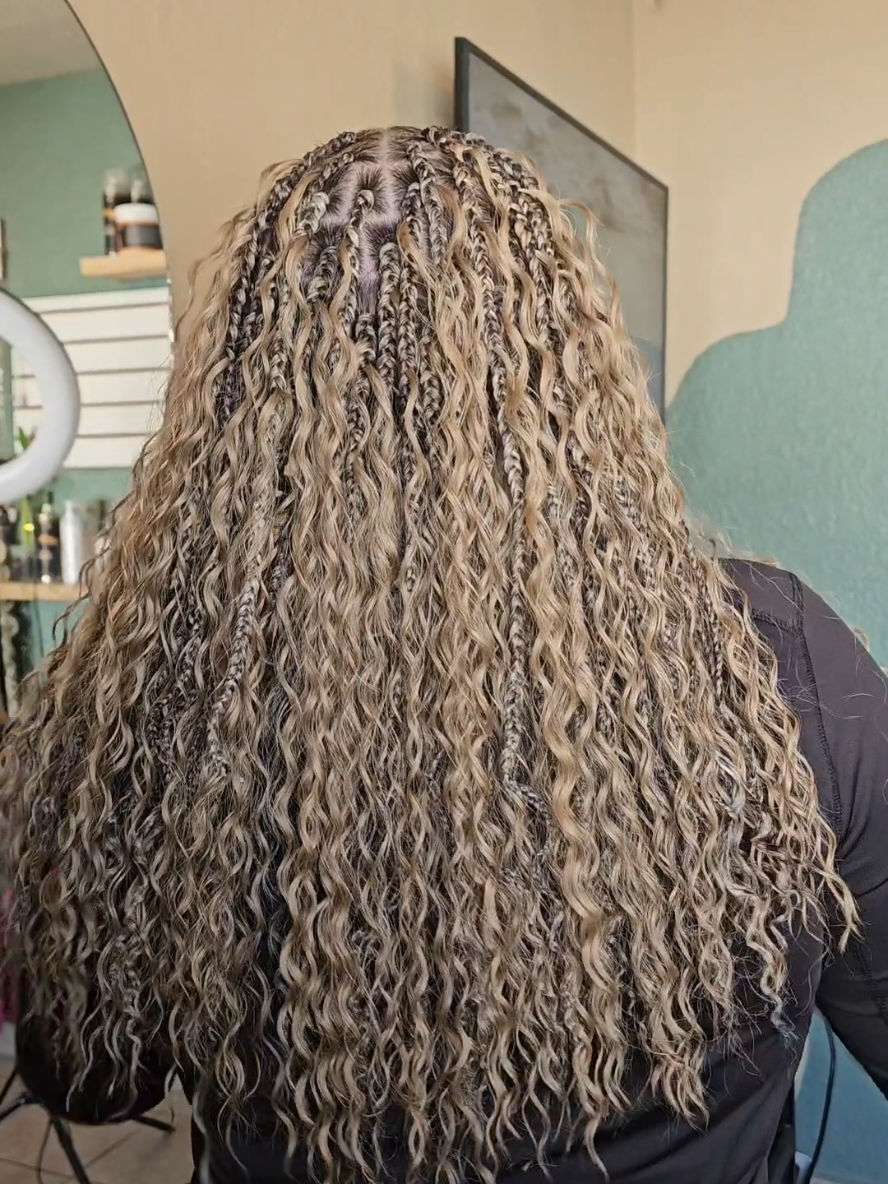 @ItzelbraidsTJ