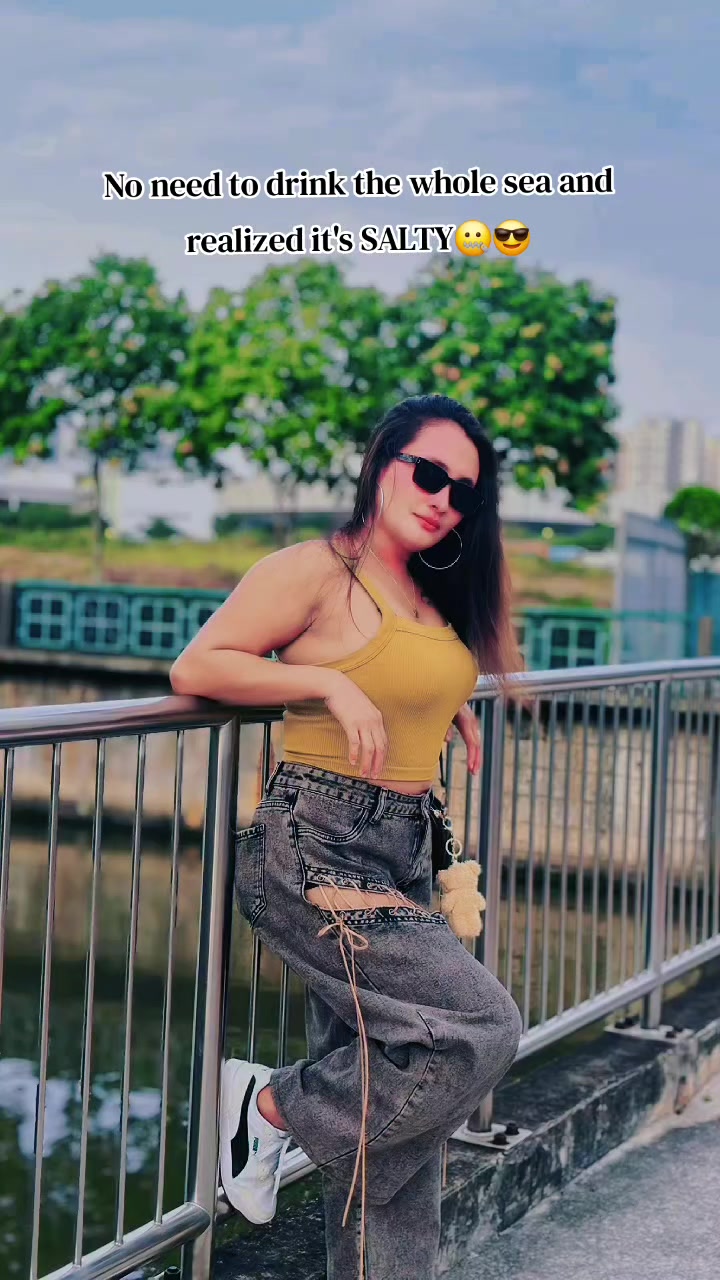 @E L L E ♡⁷