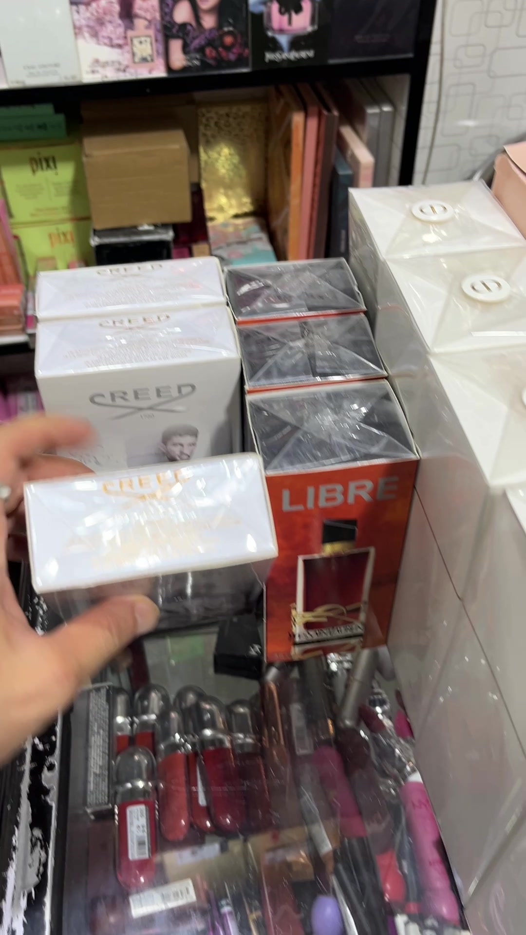@cosmeticsBankk