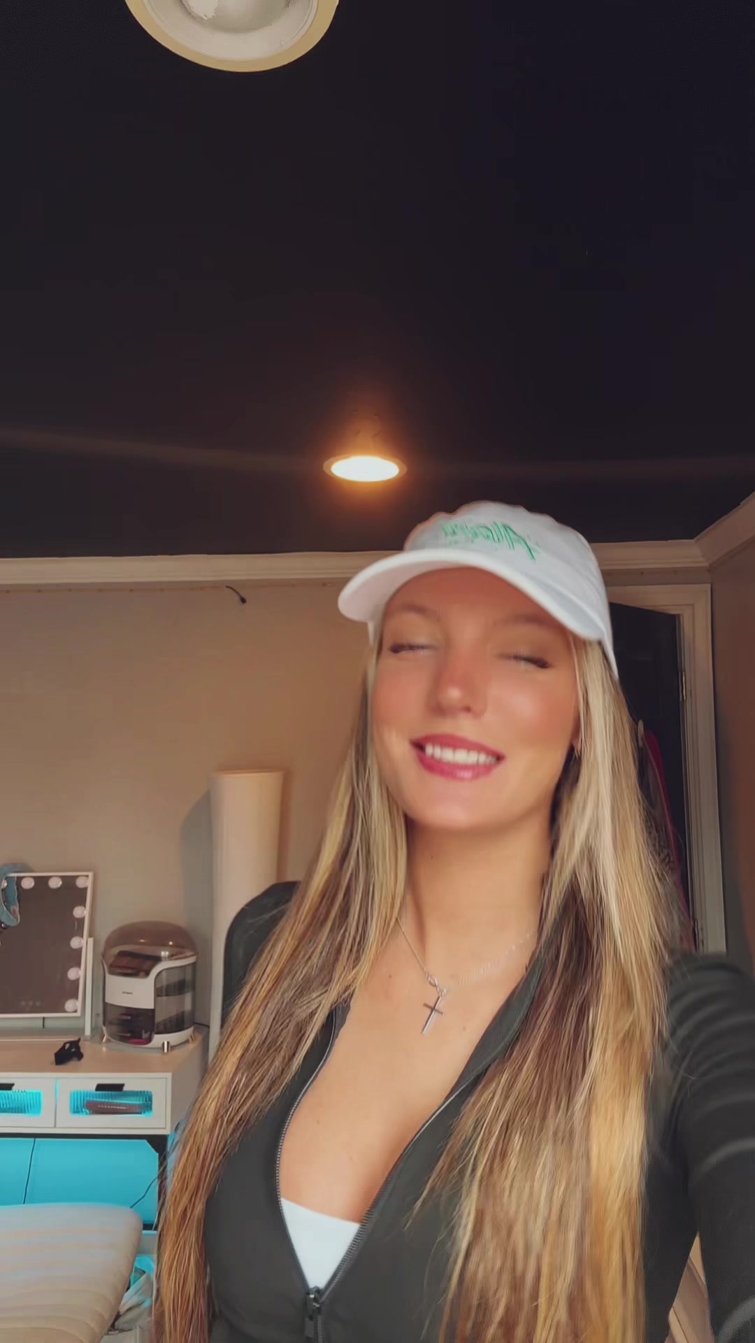 @Sarah Nowak