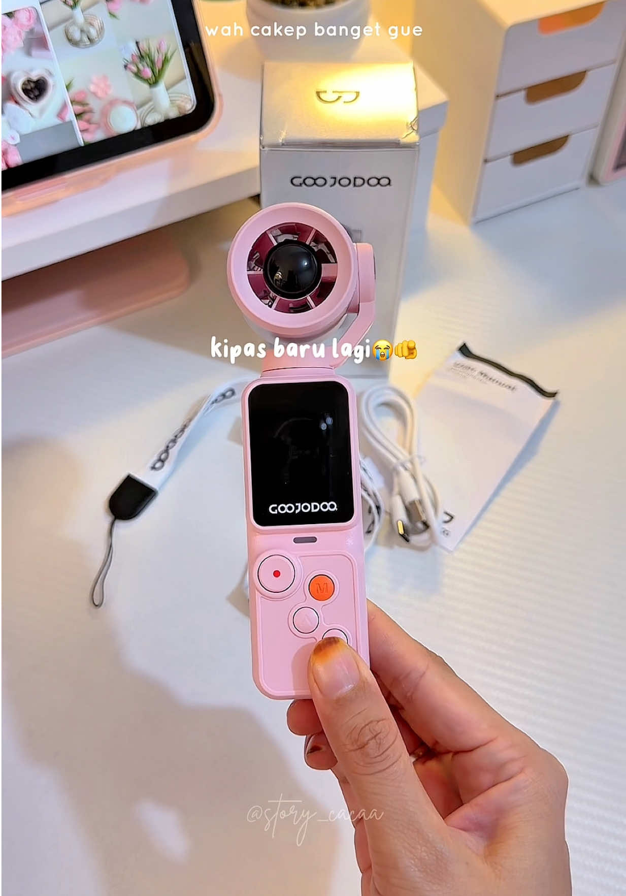 @Caca๐๏ธ