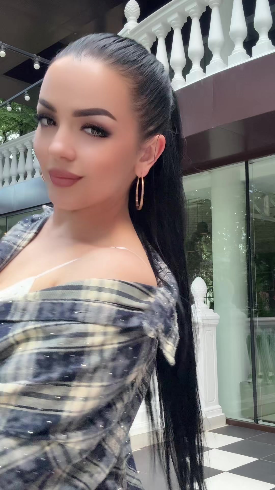 @Alinuța 💣👑