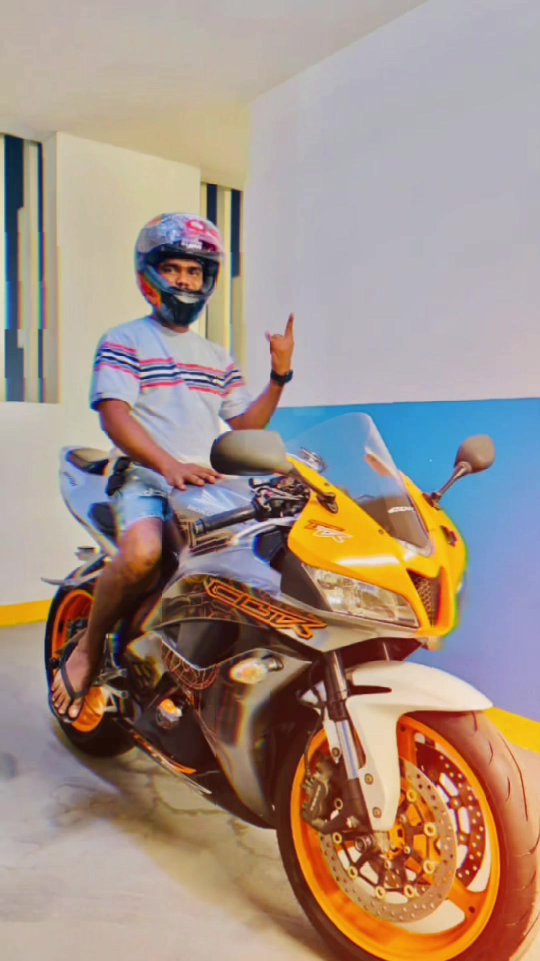 @hashiya🤟🇦🇪