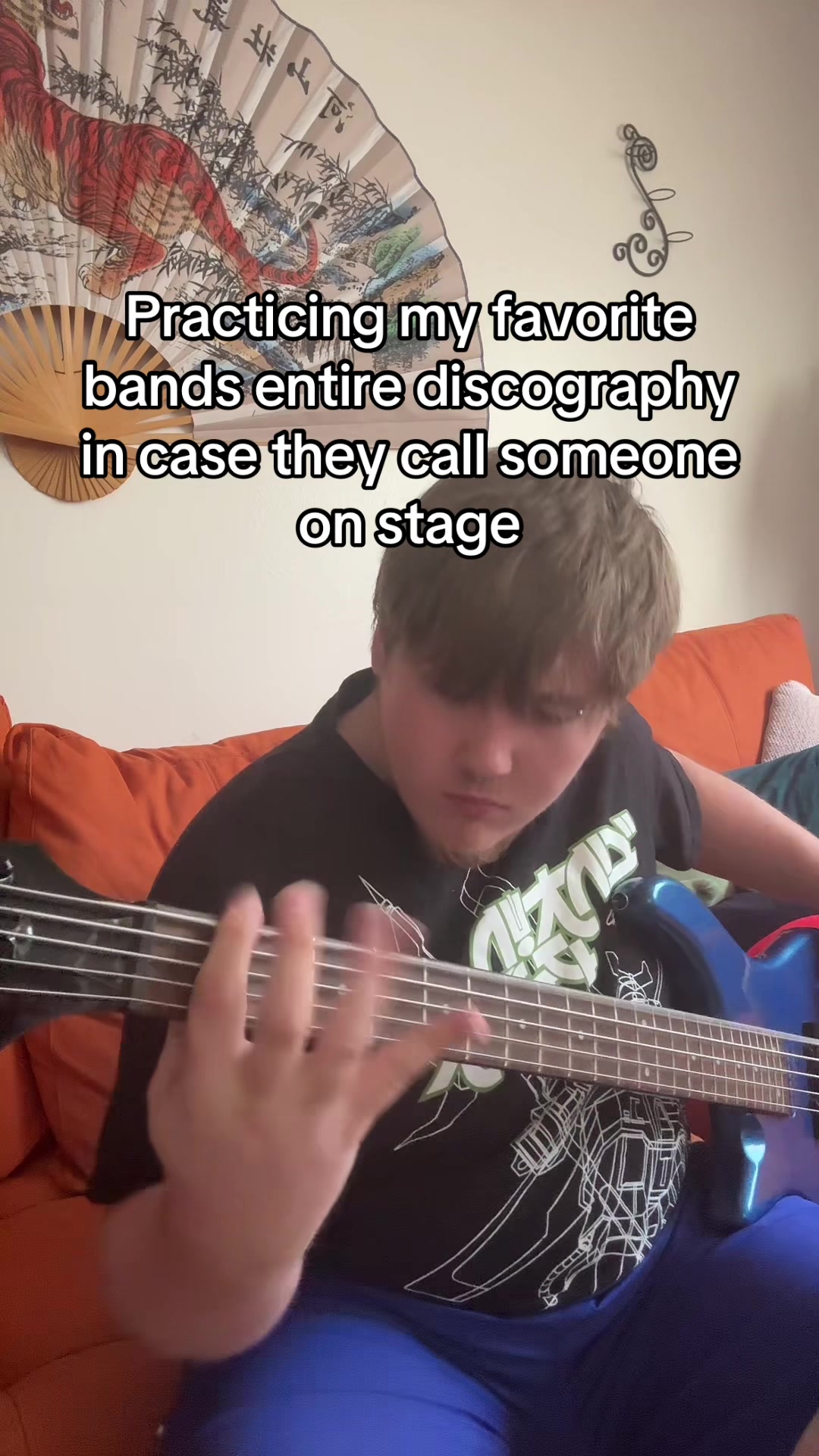 @Xaxa
