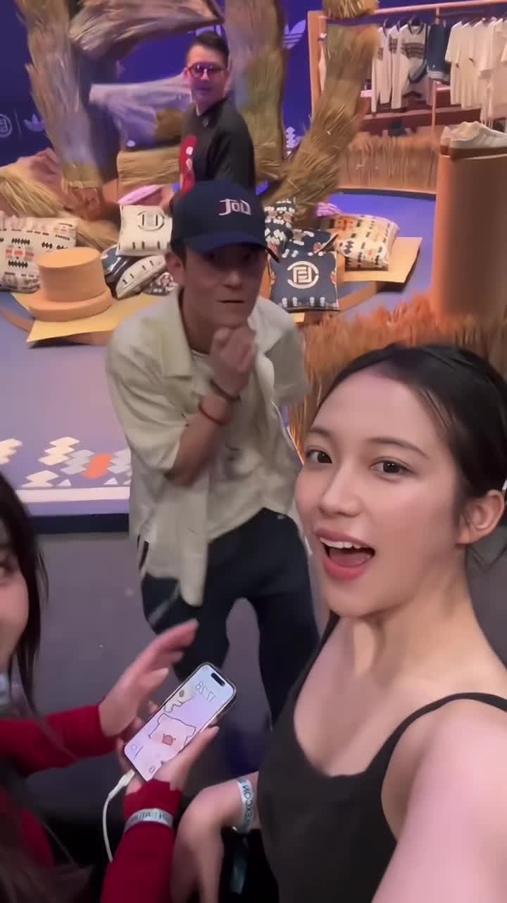@𝙎𝙖𝙤𝙏𝙧𝙪𝙣𝙜𝙃𝙖𝙣