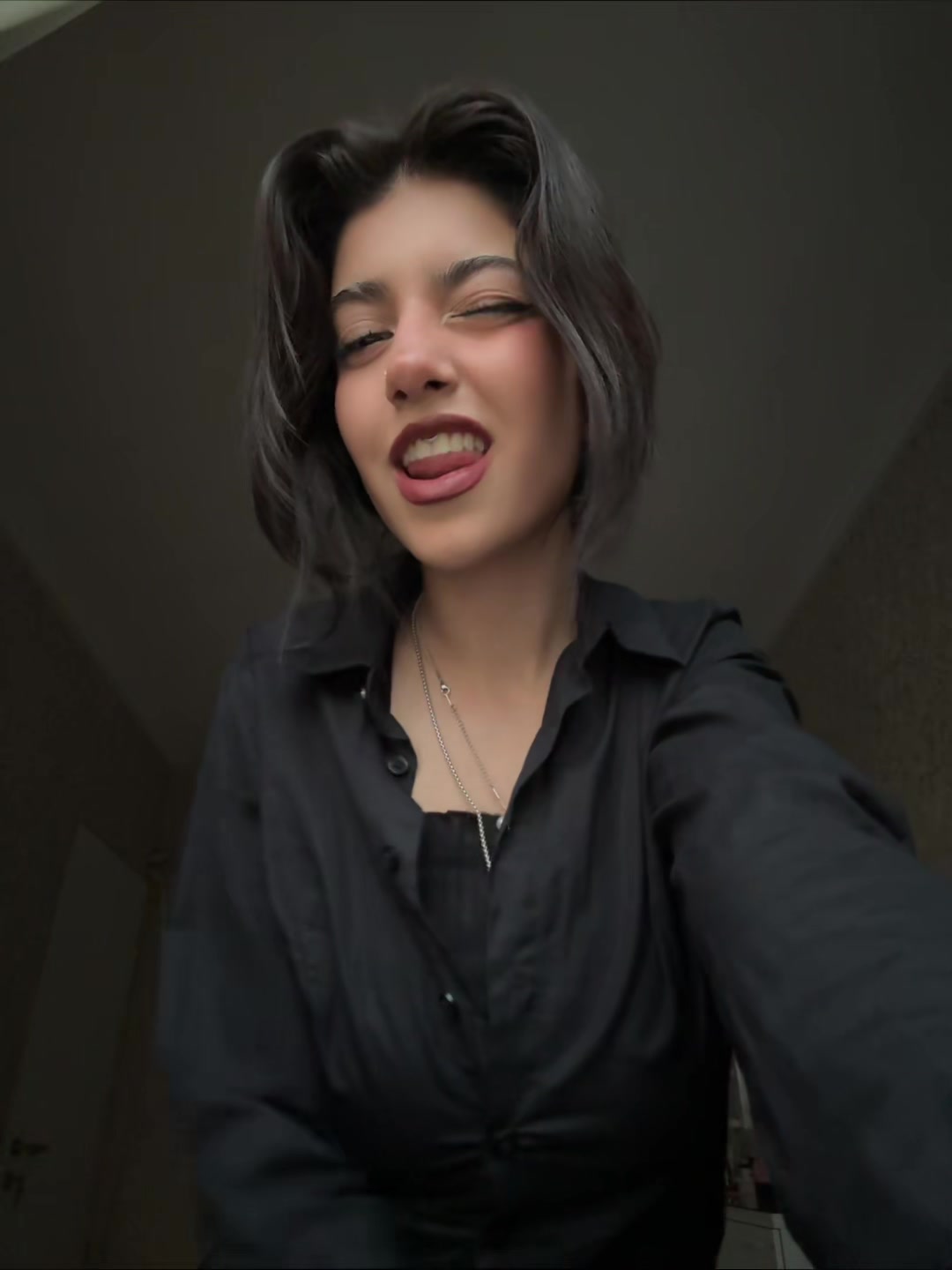 @avaaawoo