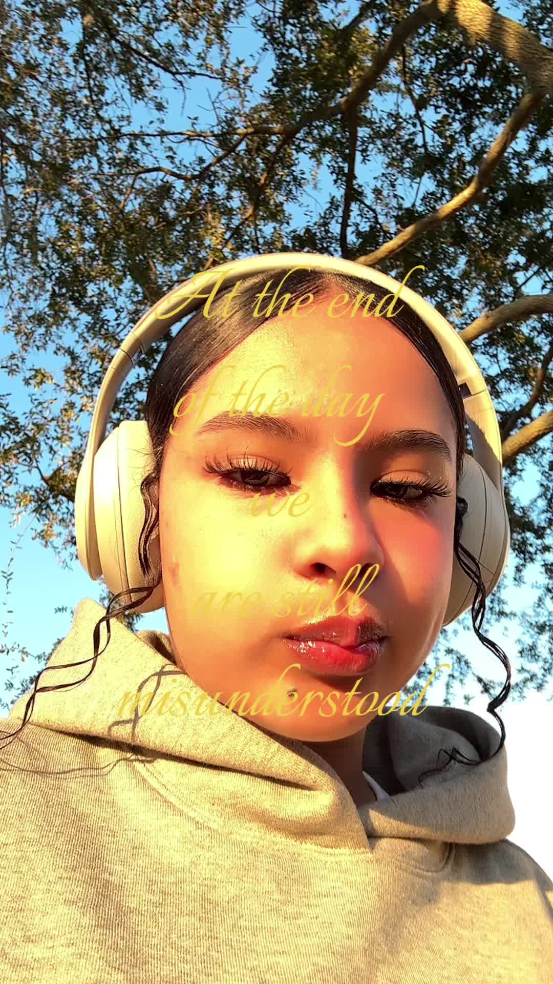 @￶
