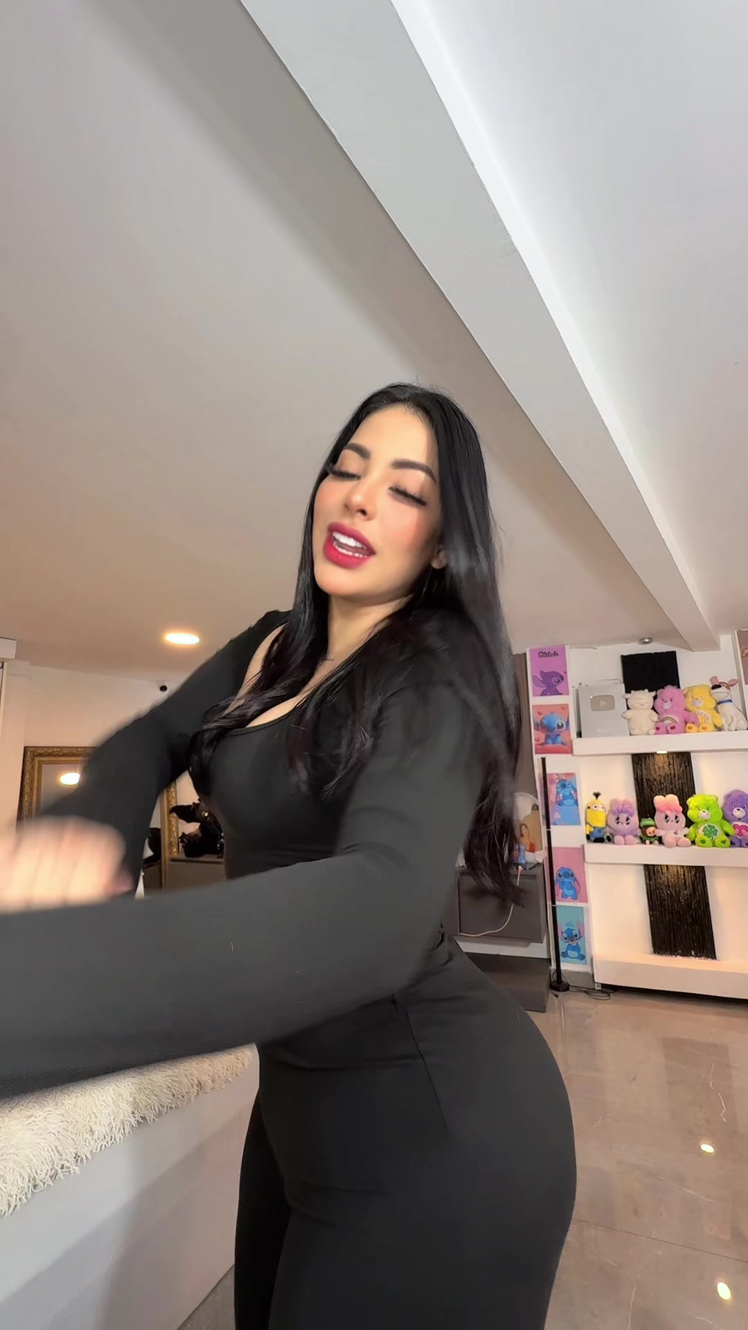 @luisaespinozaviral