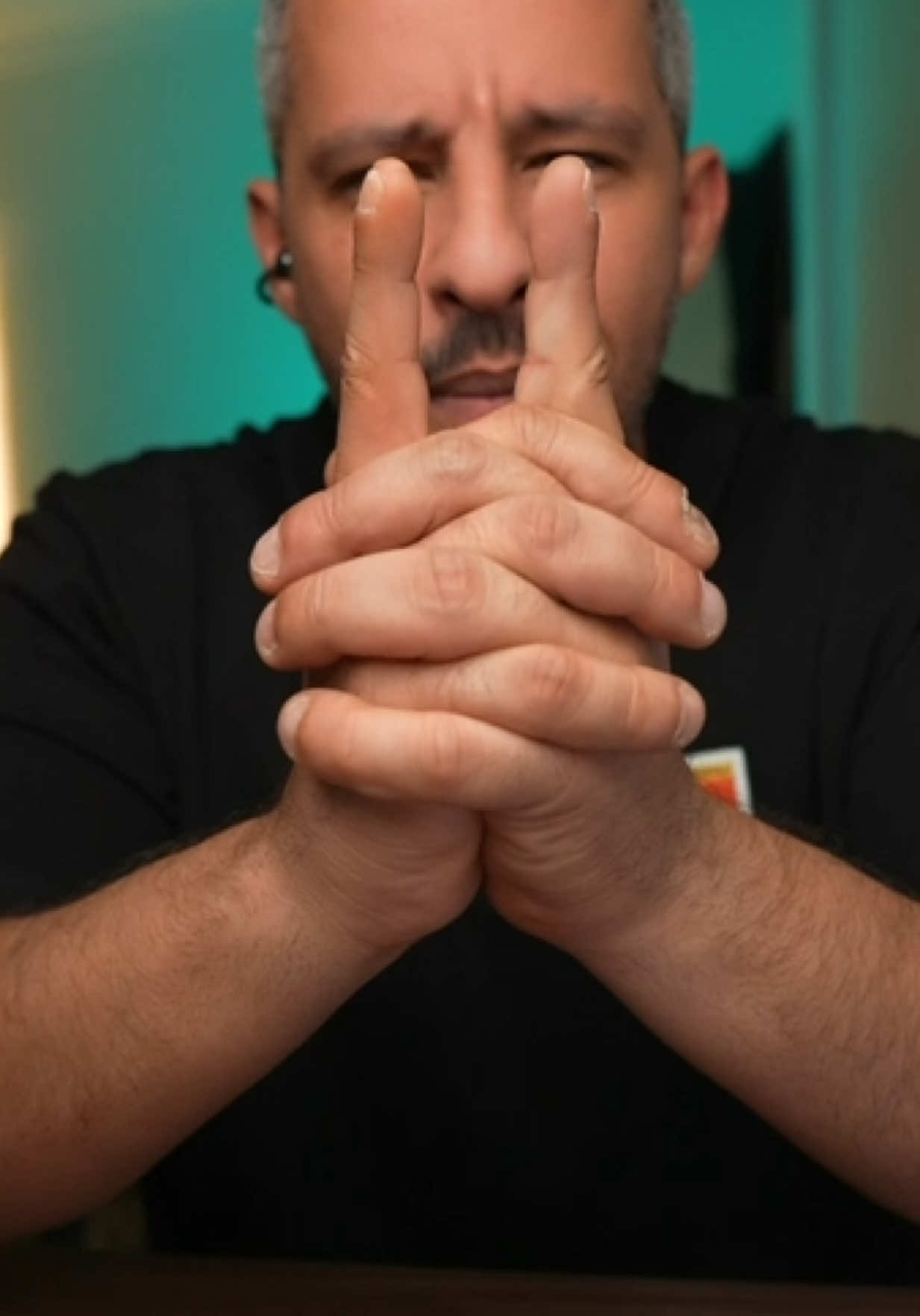 @مانو MANO