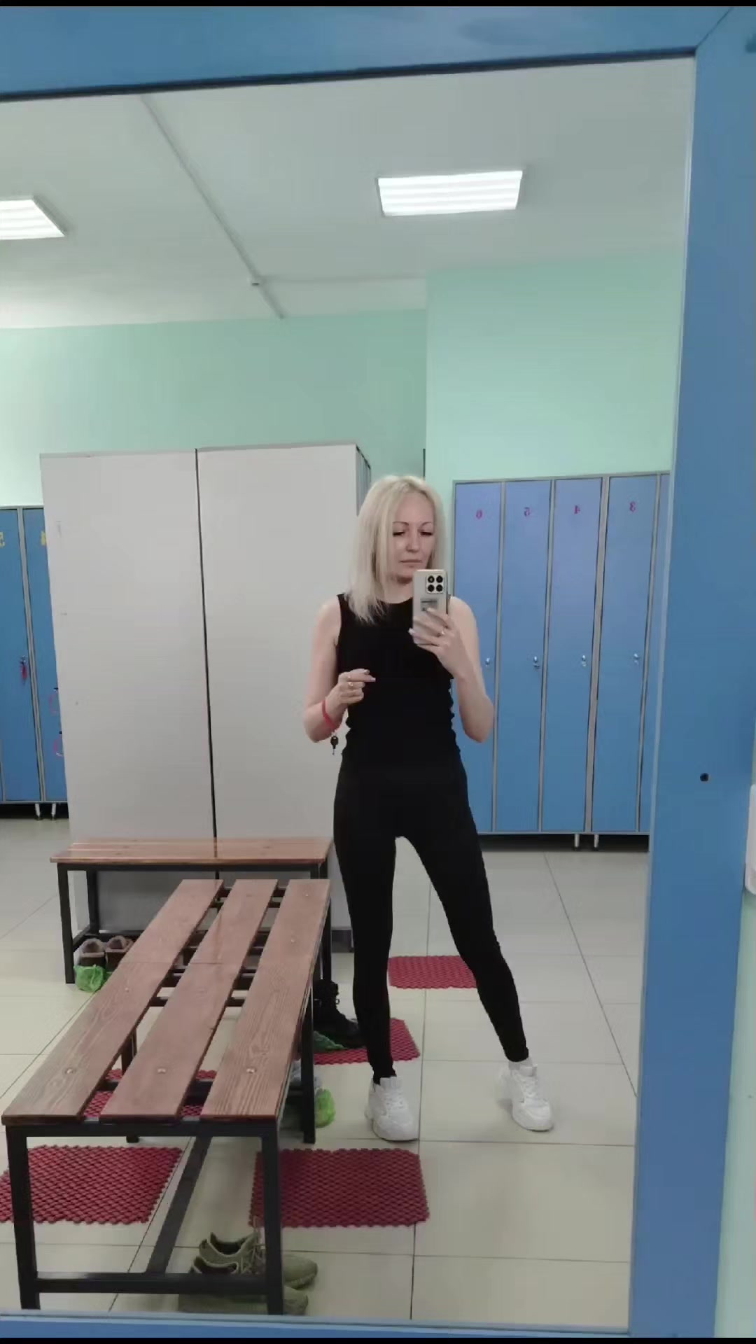 @Коляновна🙈