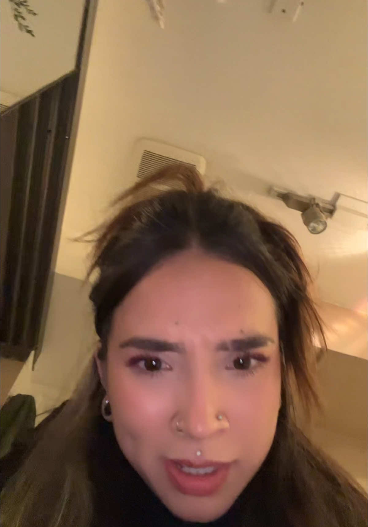 @Lizzy Guzmán