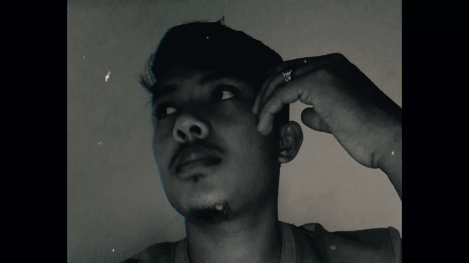 @R...🚩