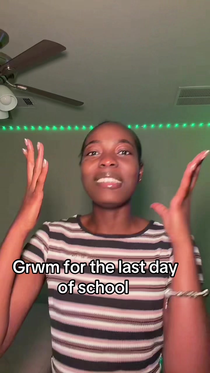 @Danise🦂