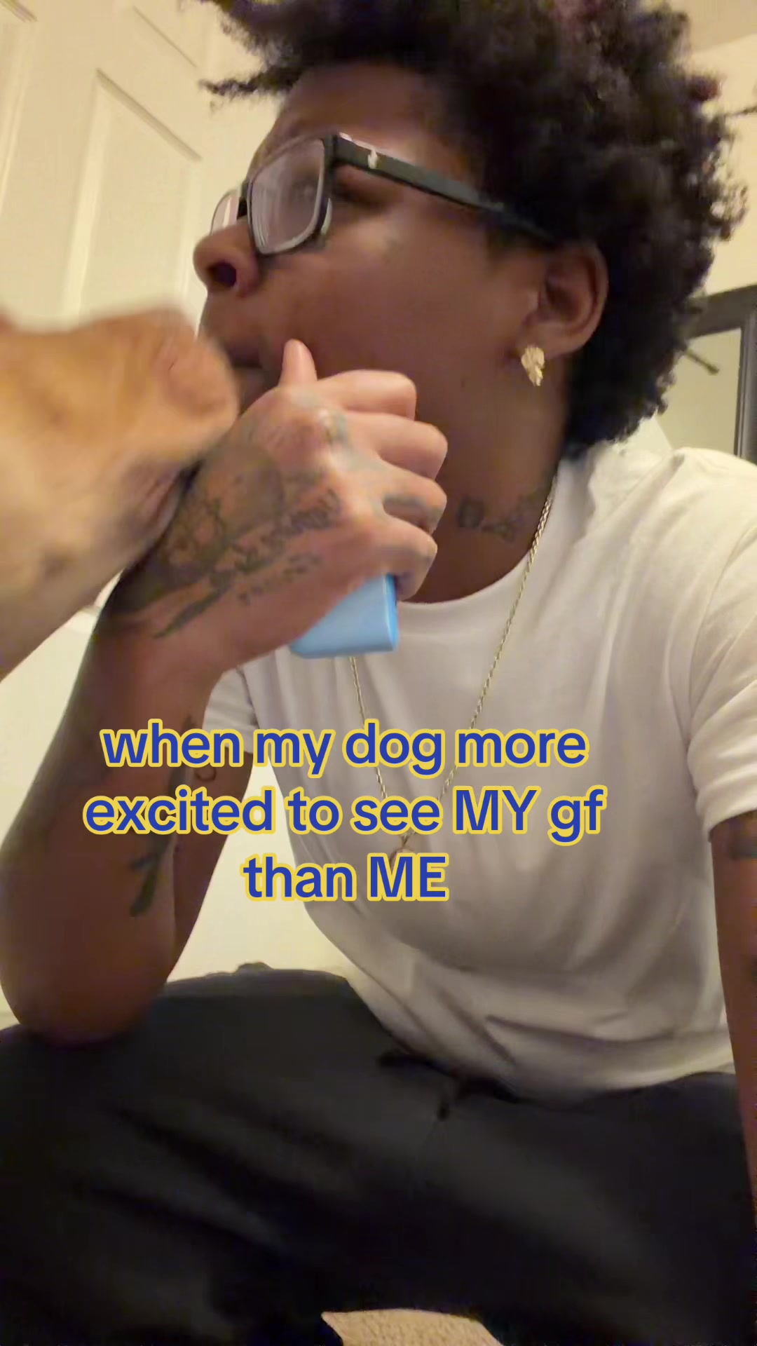 @femeaterrr