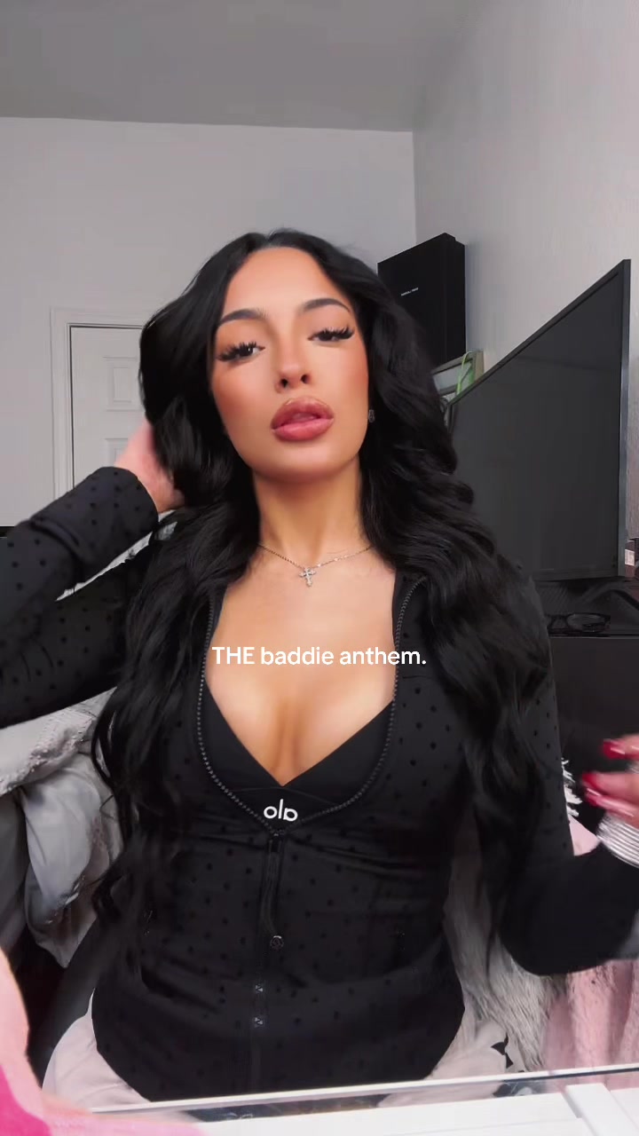@Rikki Rae