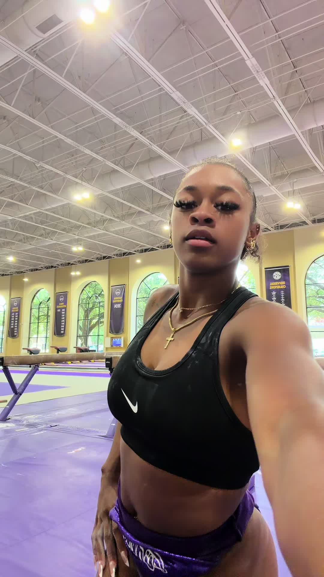 @Amari