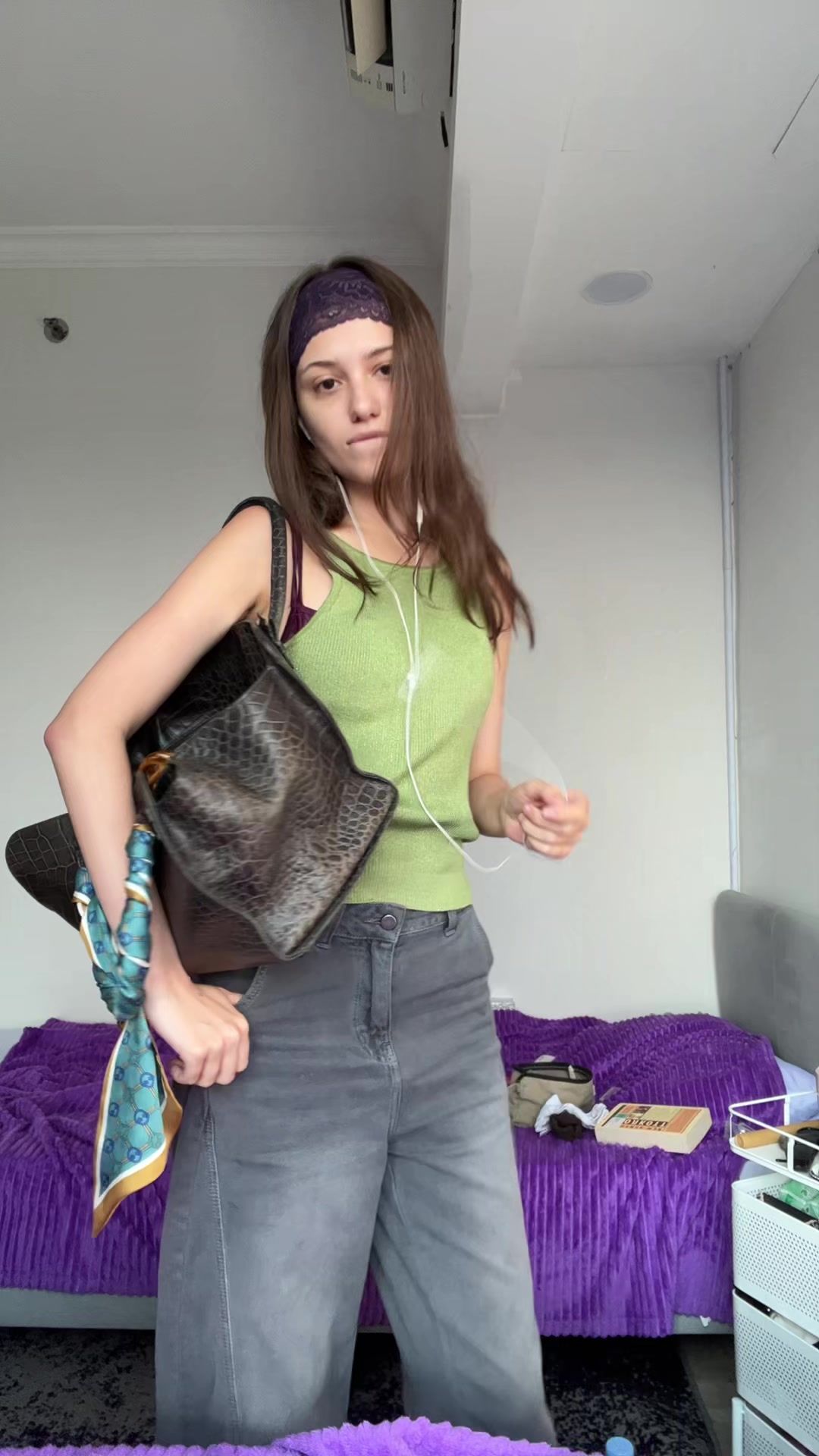 @тгк: in Alina’s head
