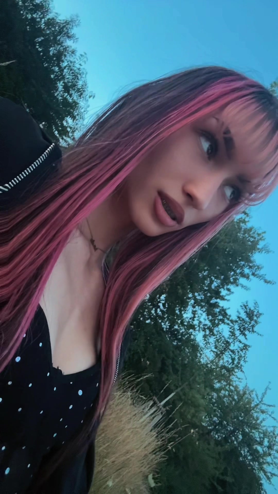 @♕ 𝓢𝔃𝓵𝓵𝓪𝓹𝓼 ♕