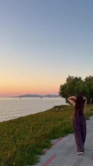 @JANE🦩