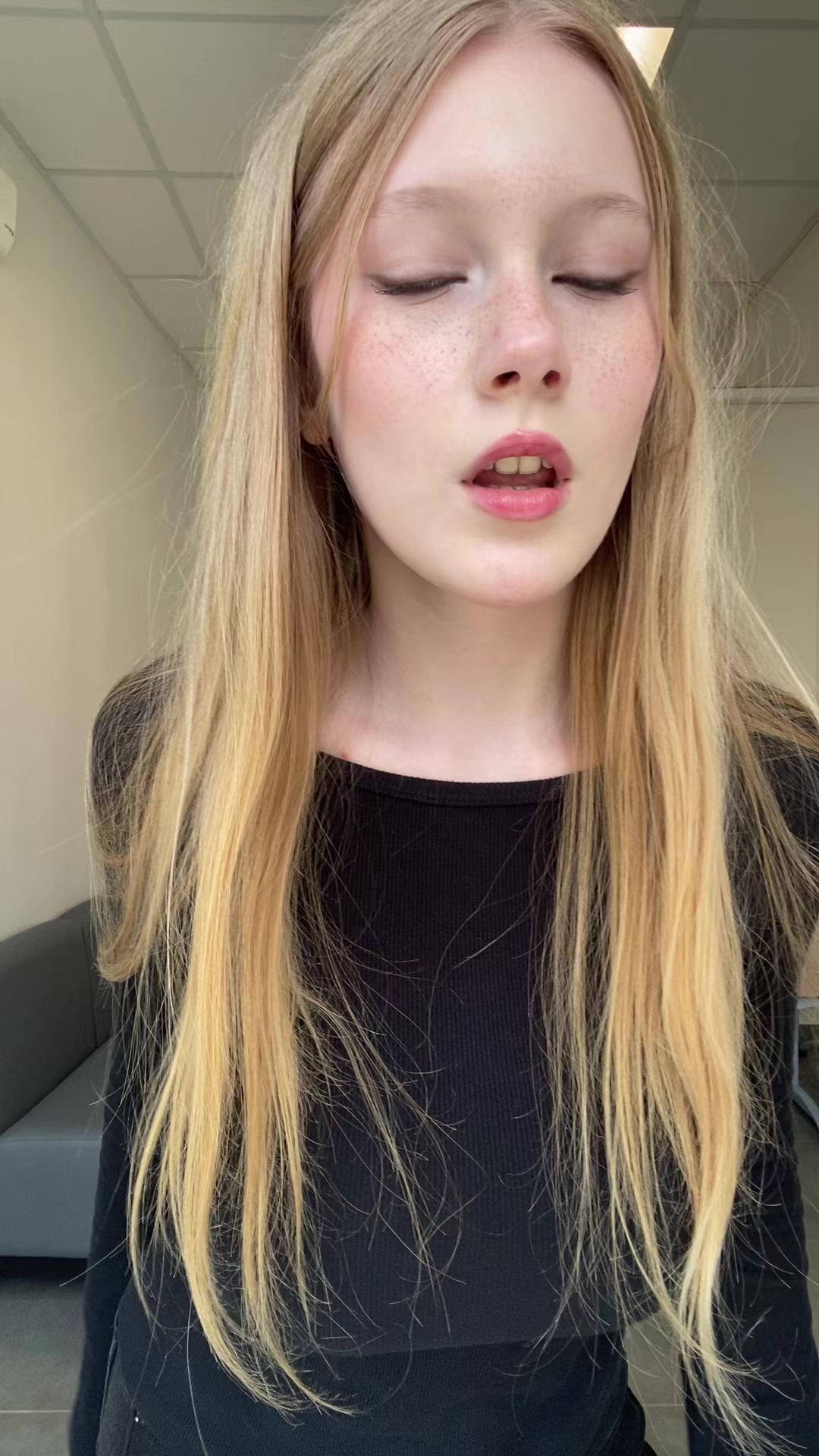 @алика