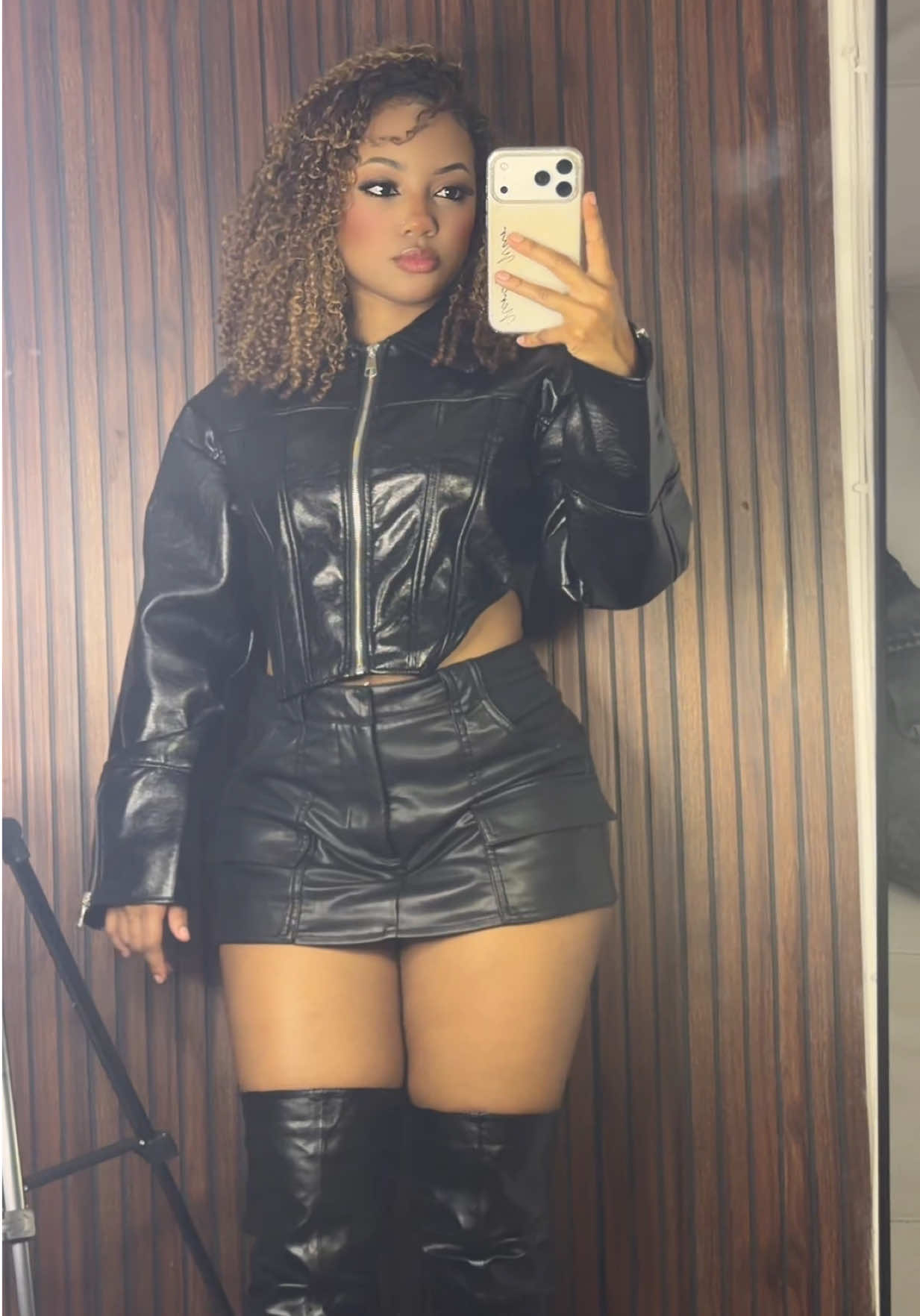 @𝔚𝔄&real; ⚔️