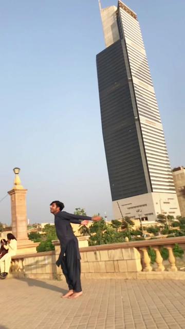 @alibhailashari6