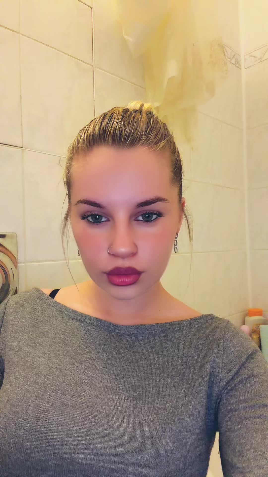 @Sophia🇩🇪🦅