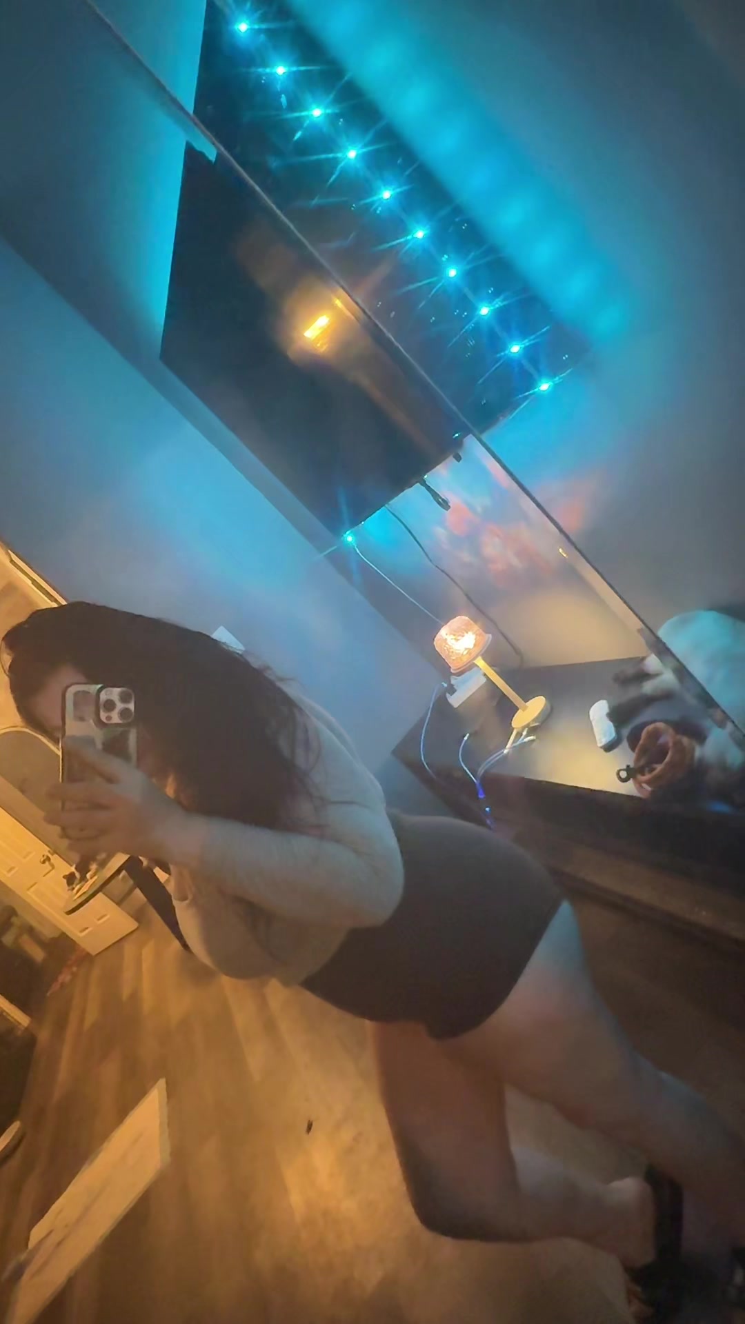 @annaritalovee