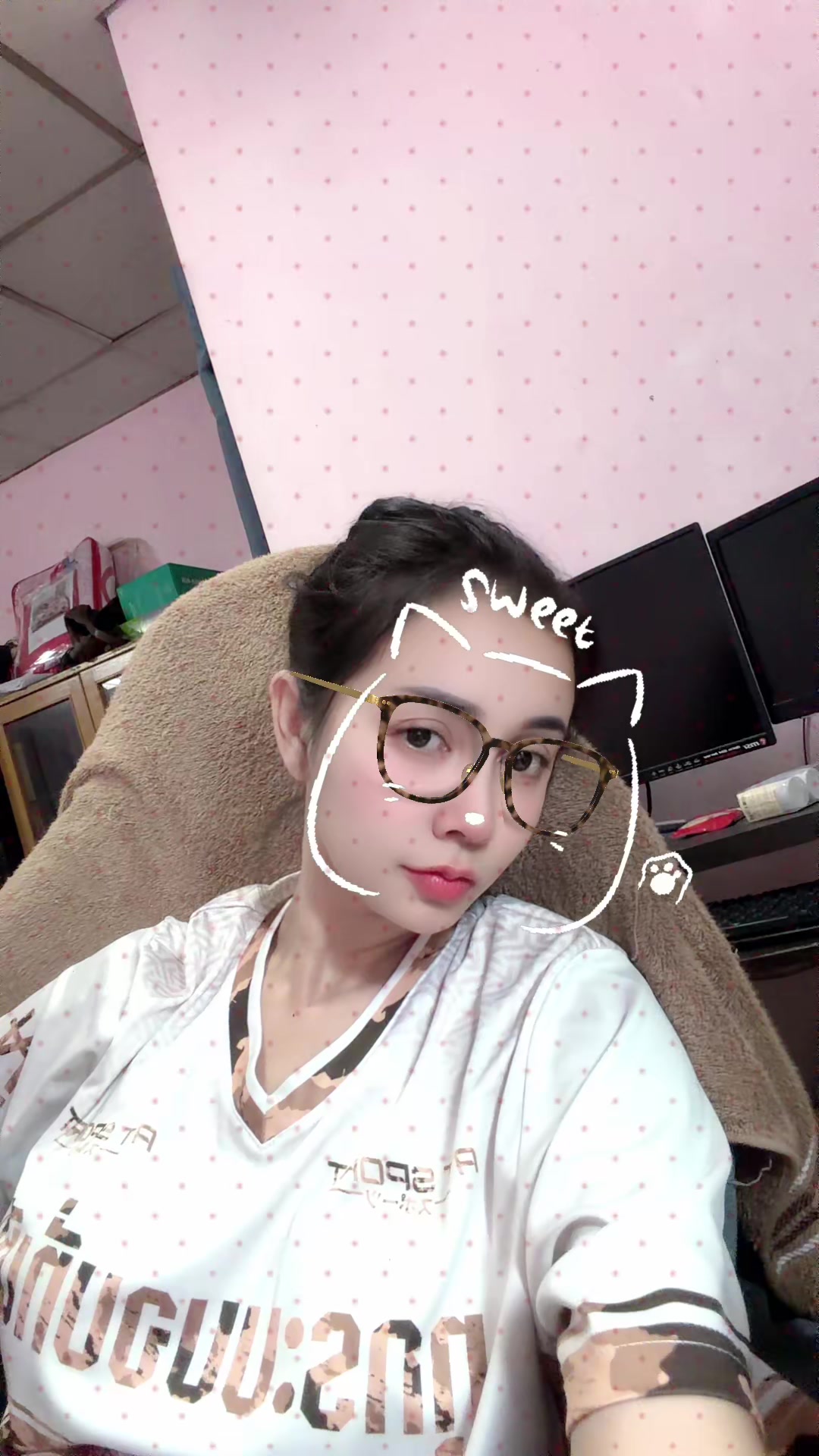 @แนน