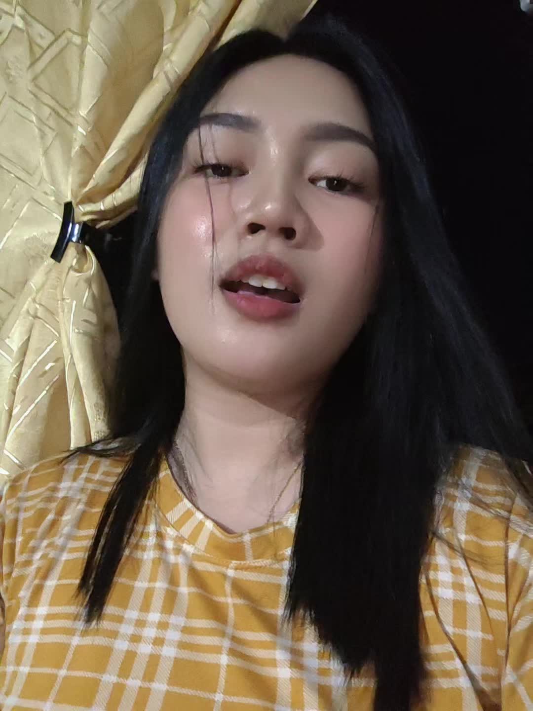 @Peachyy🍑