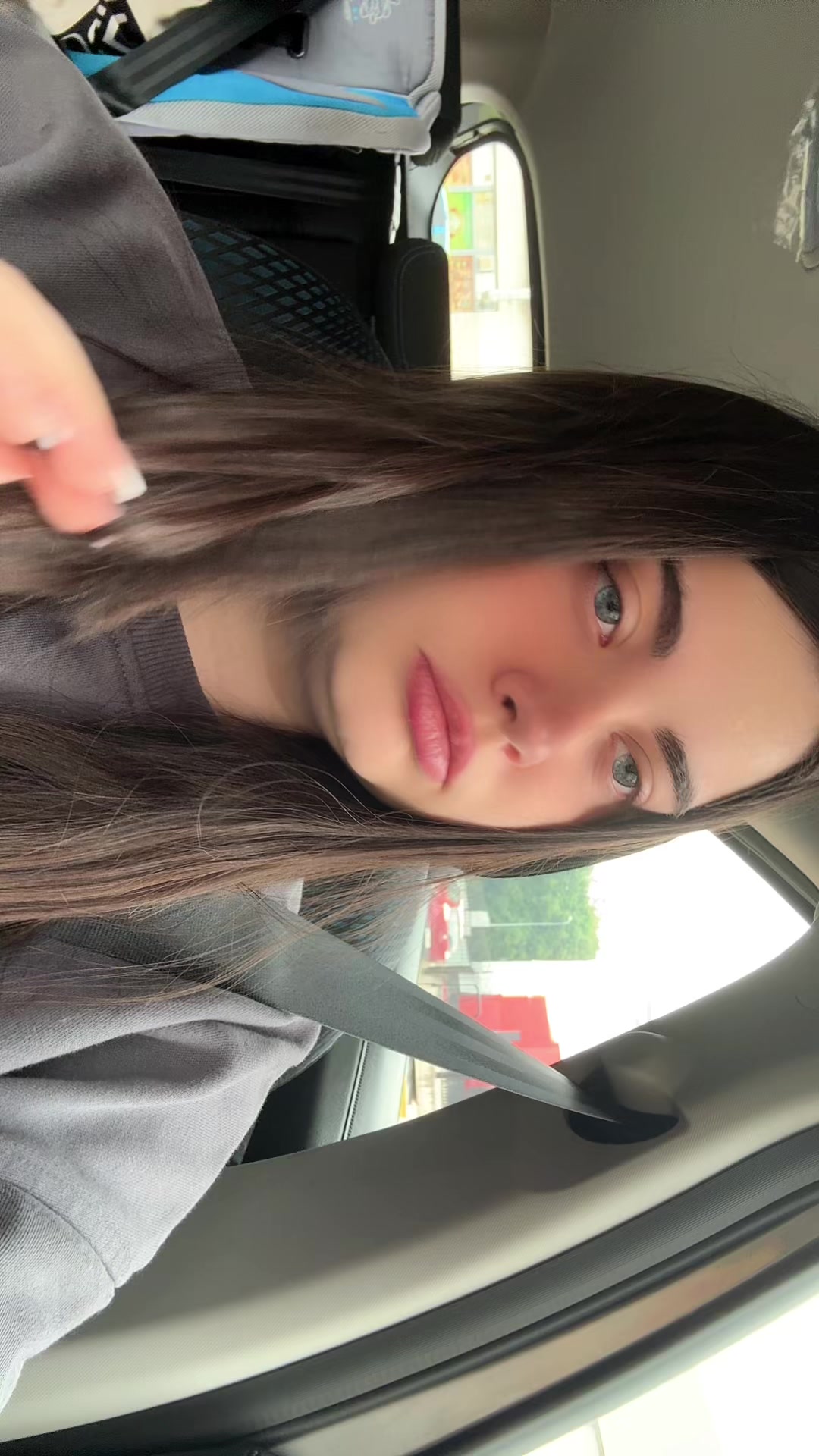 @nikaxx🎧🤍