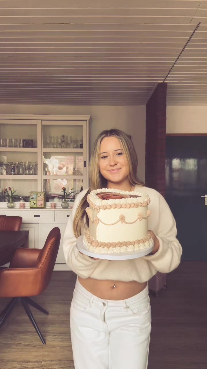 @𝐮𝐬𝐱𝐫‘🧟♀️