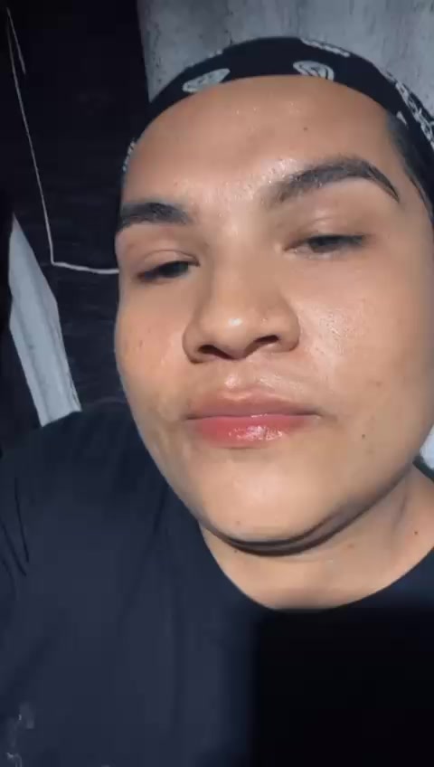 @Al&iacute; 💸🍑
