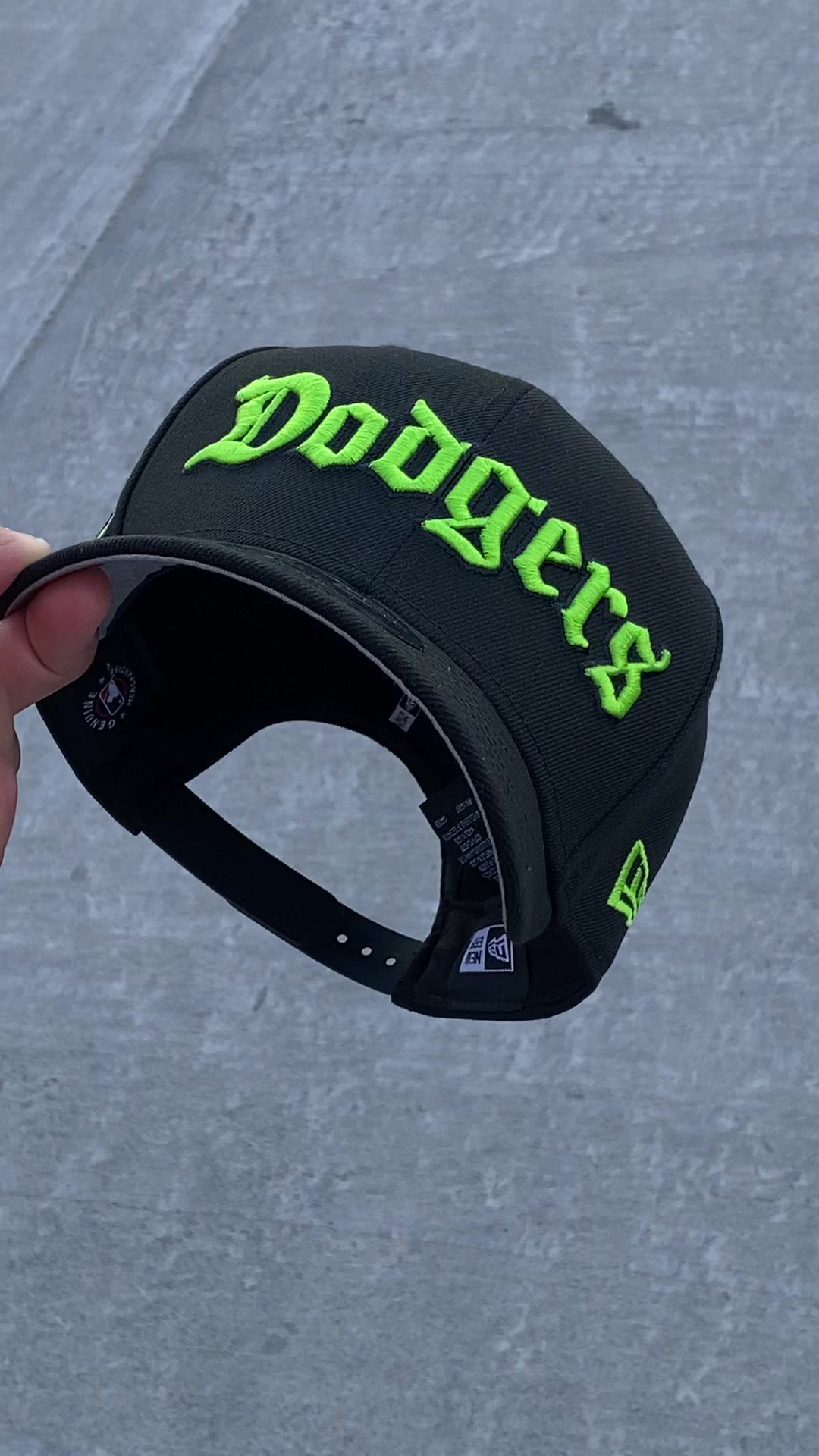 @Menni Leon Caps