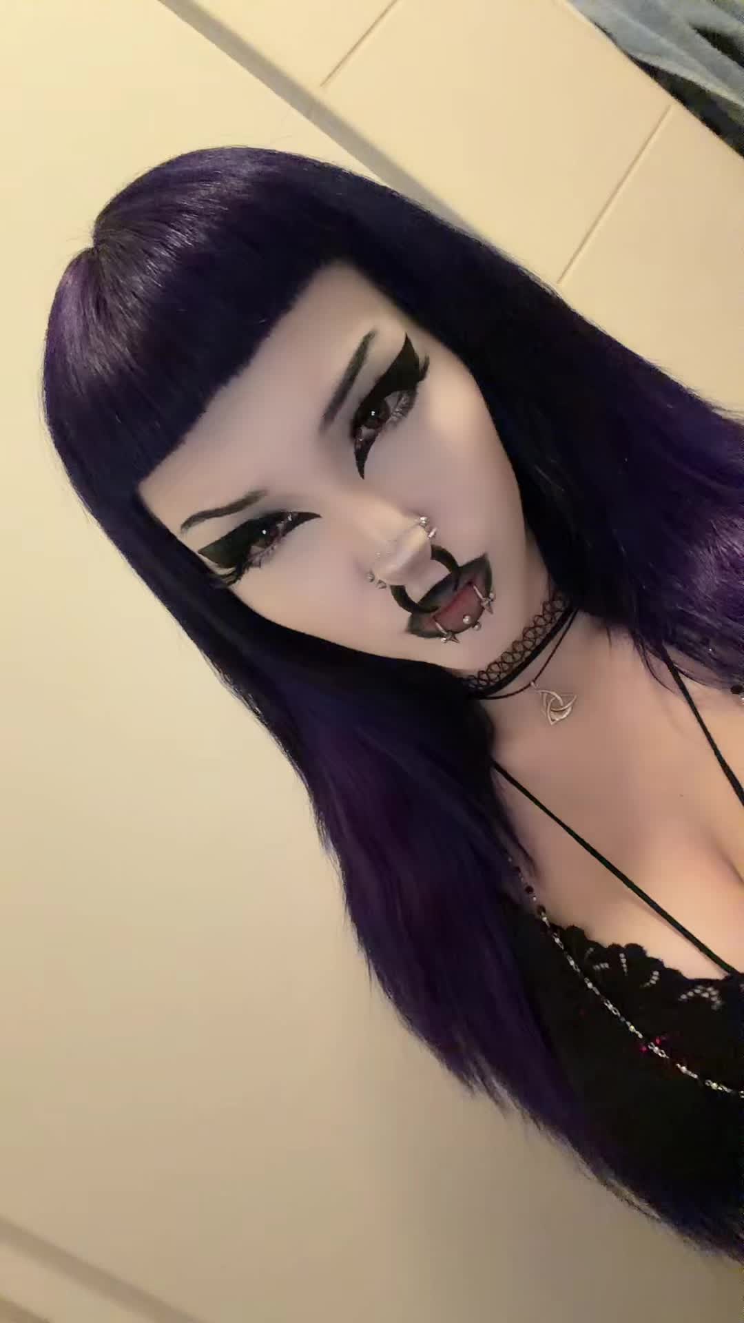 @𝓜𝓮𝓵𝓲𝓼𝓼𝓪 🦇‧₊˚