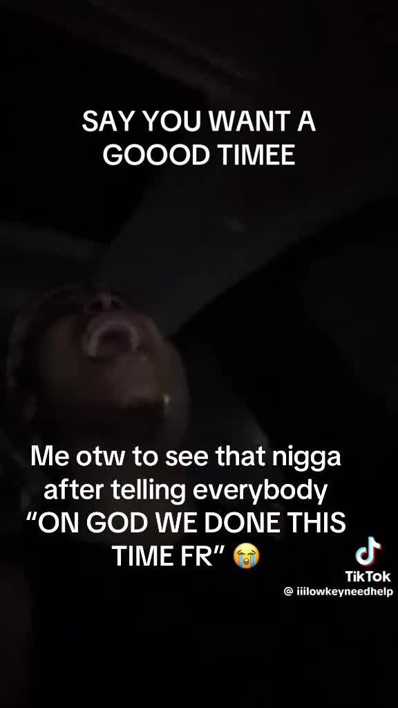 @🦦
