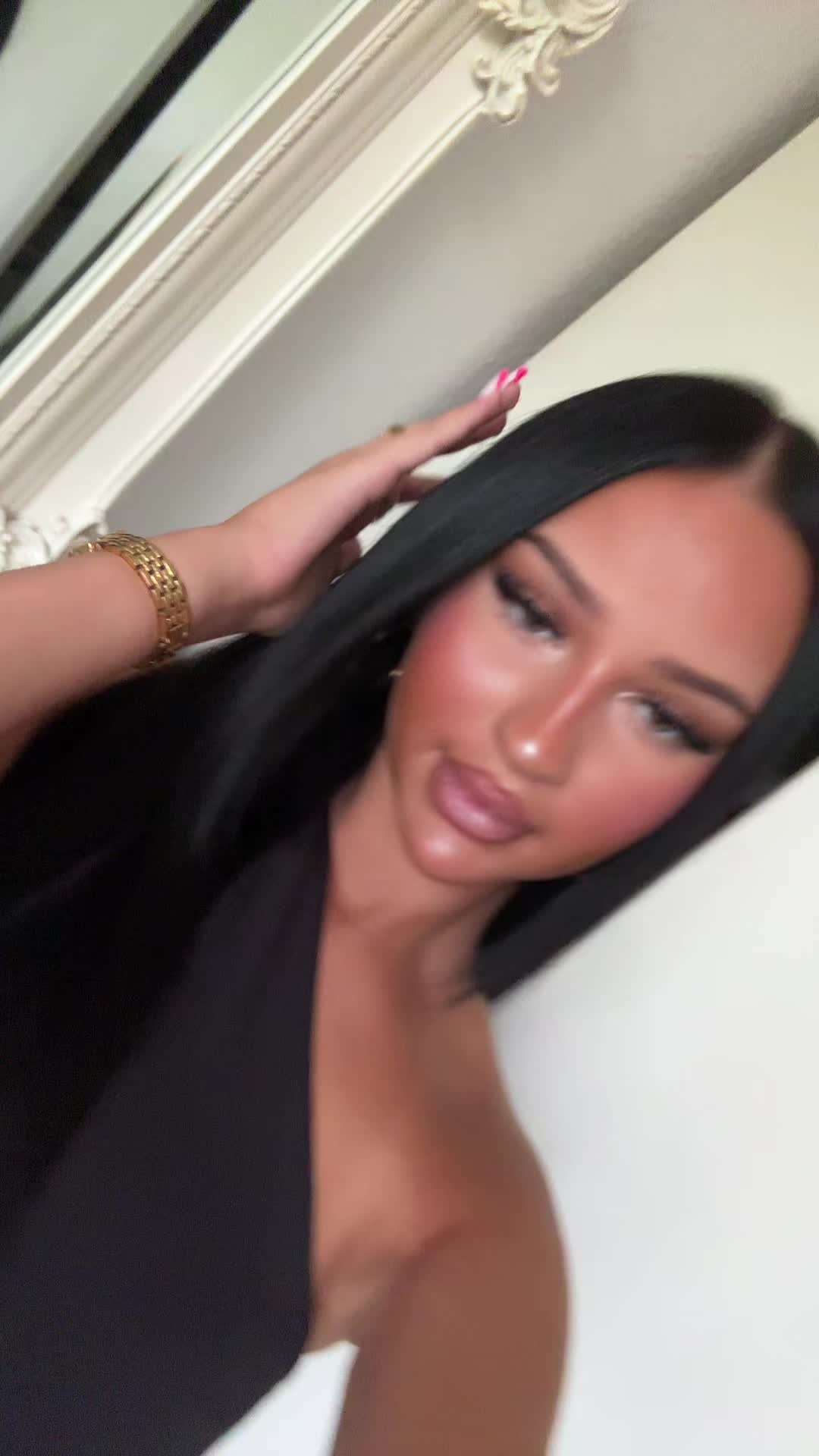 @𝒮𝒶𝓇𝒶𝒽.