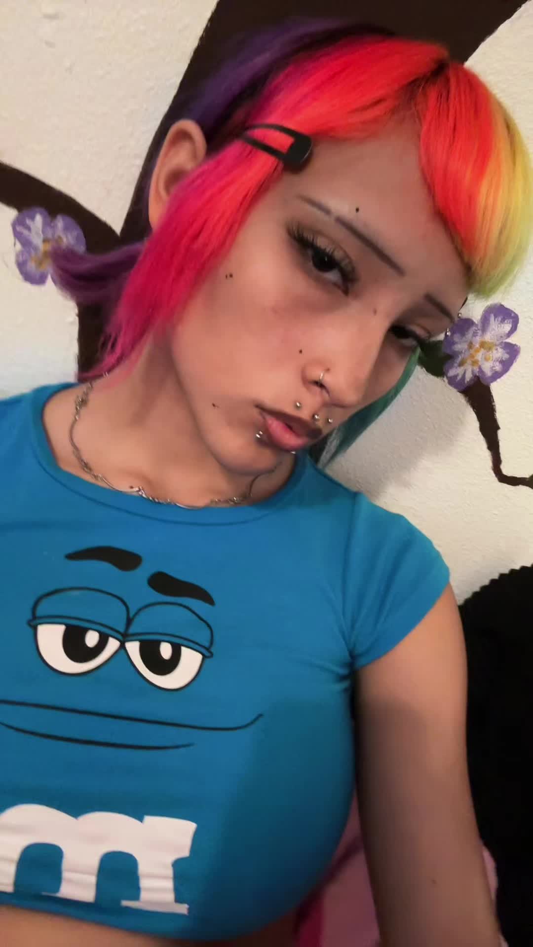 @leavemialoneho
