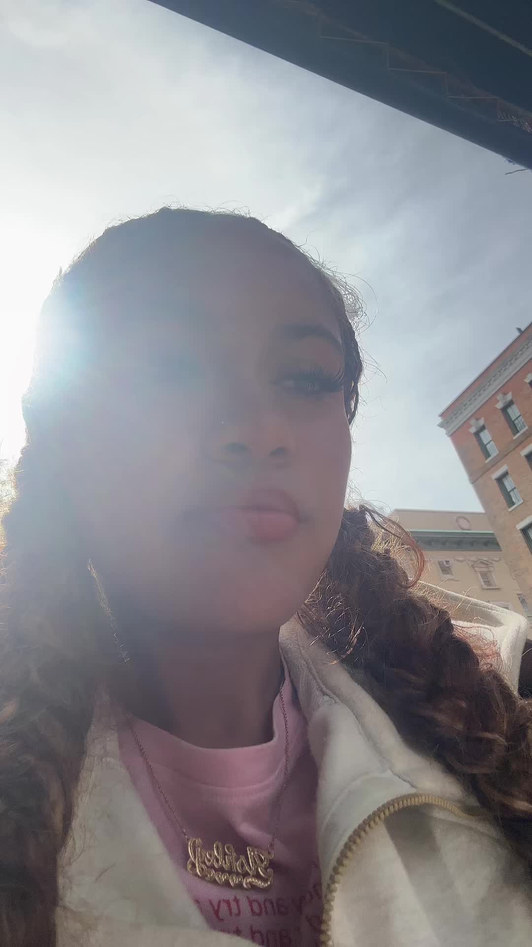 @Myleftcheeck