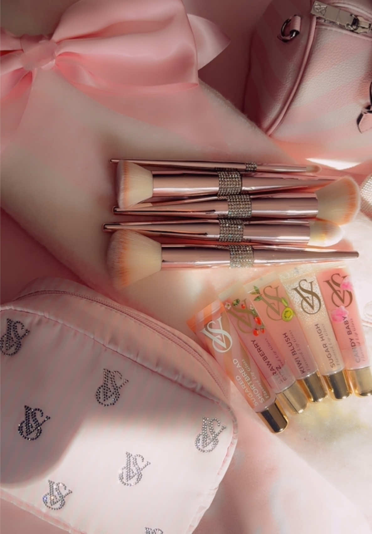 @𝐍𝐢𝐤𝐤𝐢🎀