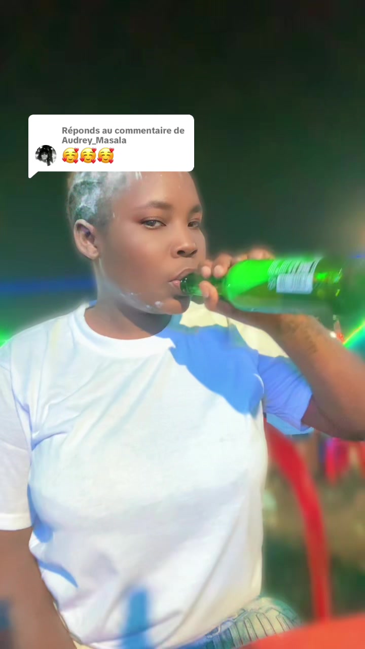 @Amanda noir ipupa💋